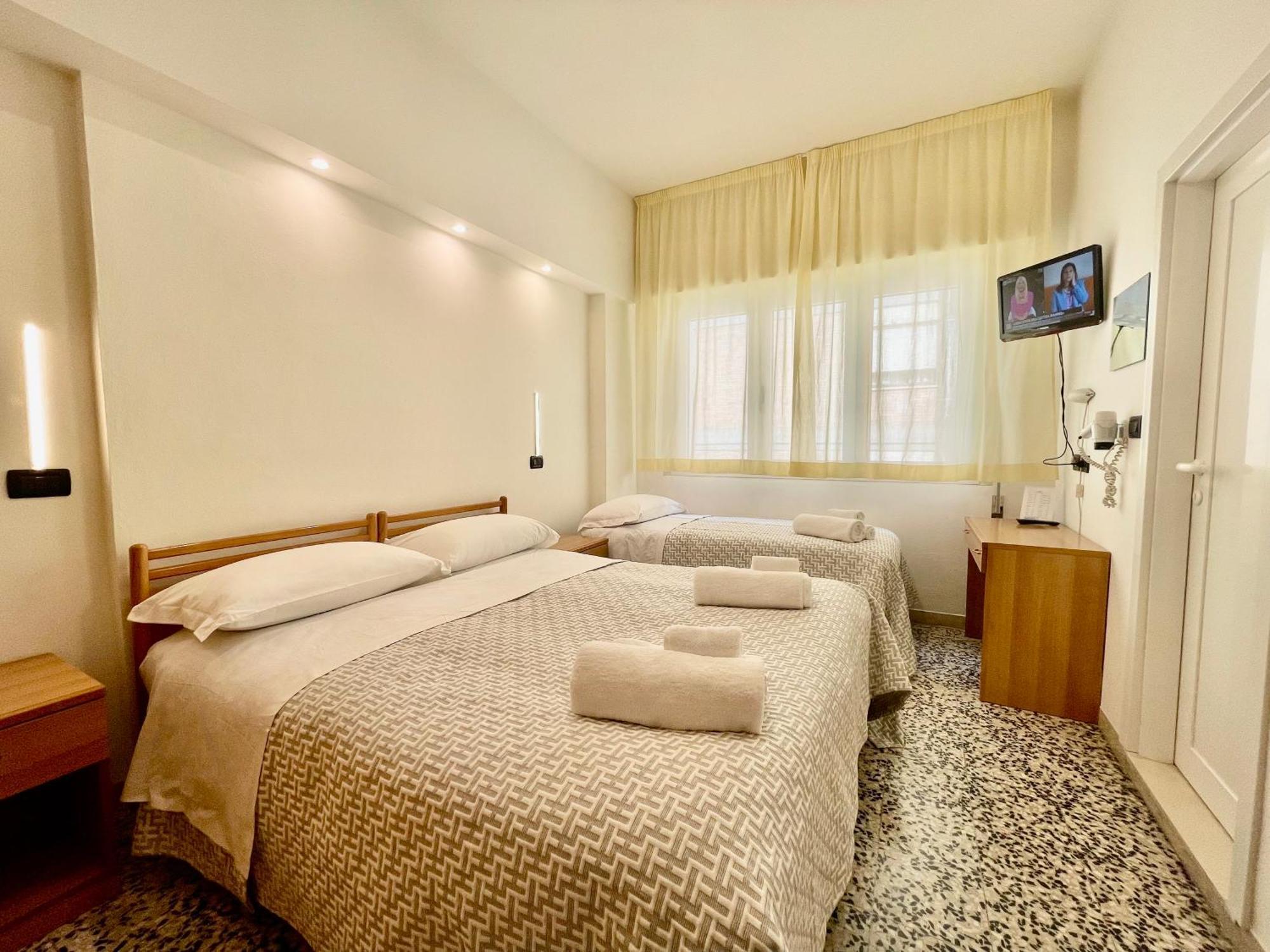 Hotel Altamarea 3*